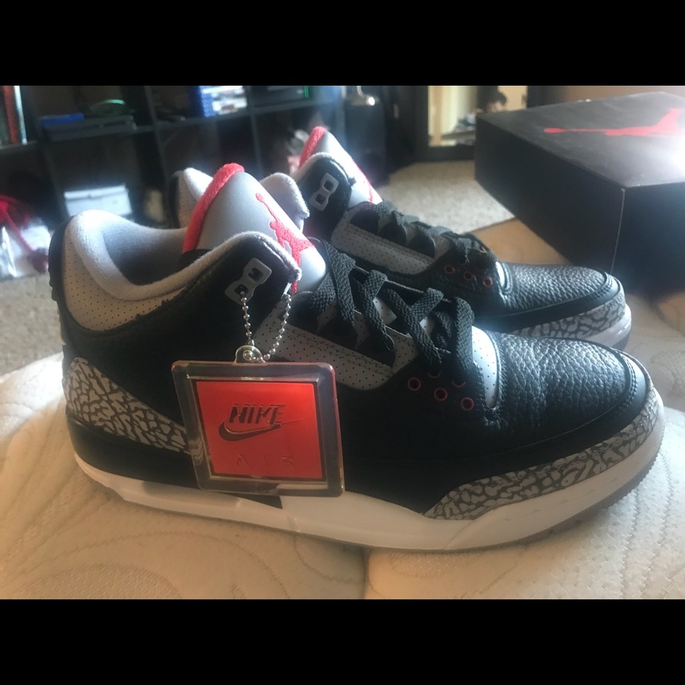Air Jordan Retro 3 Black Cement